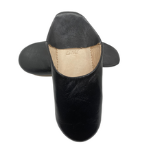 Load image into Gallery viewer, Moroccan Slippers Black
