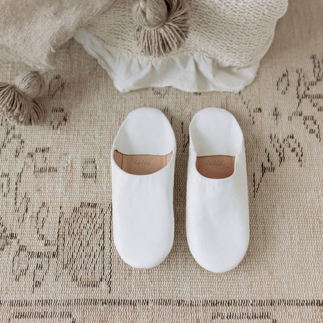 Slippers White